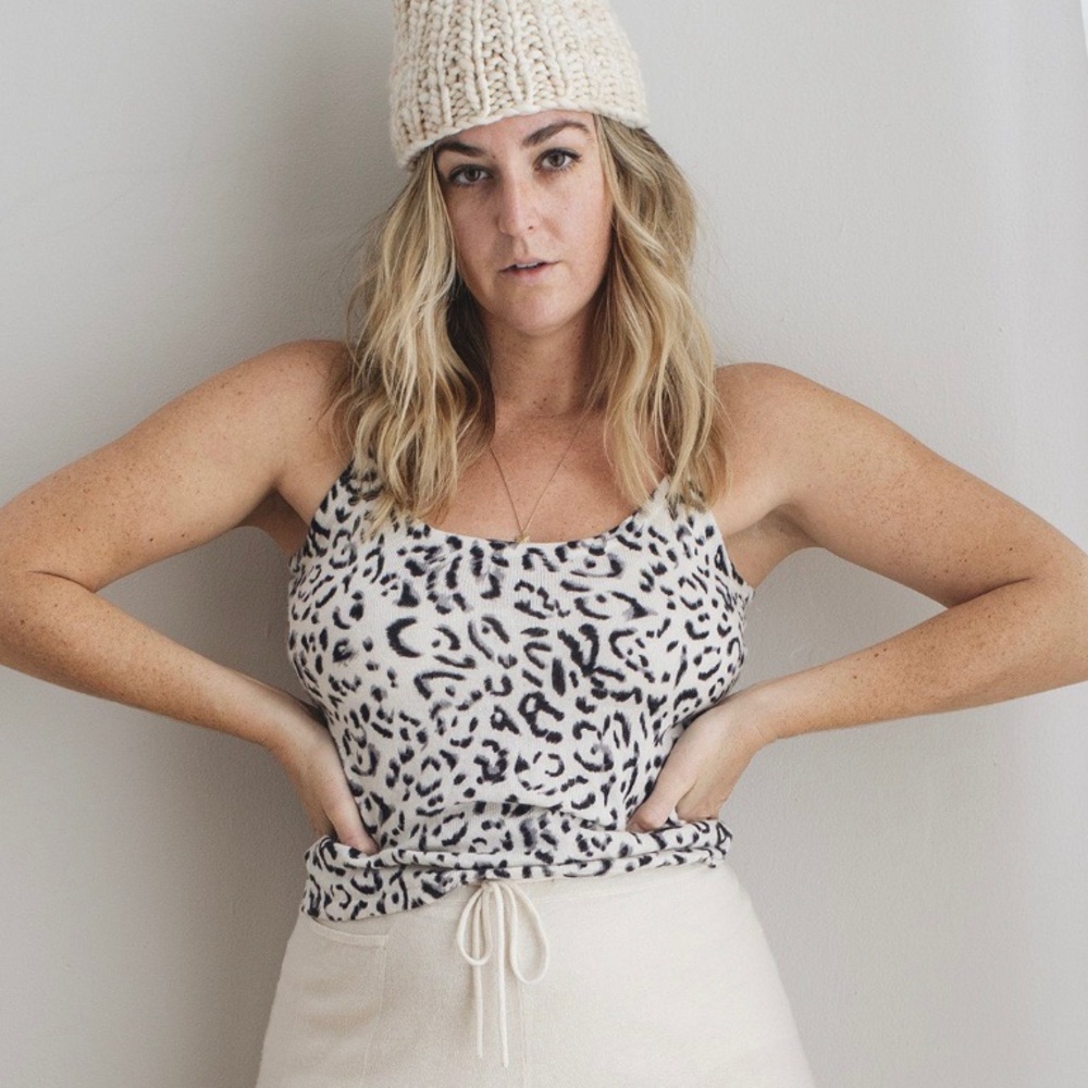 SOLD ‼️Vintage Animal Print INC sweater tank
